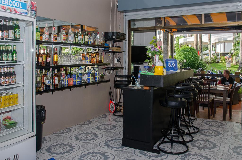 Allstar Guesthouse Карон Экстерьер фото