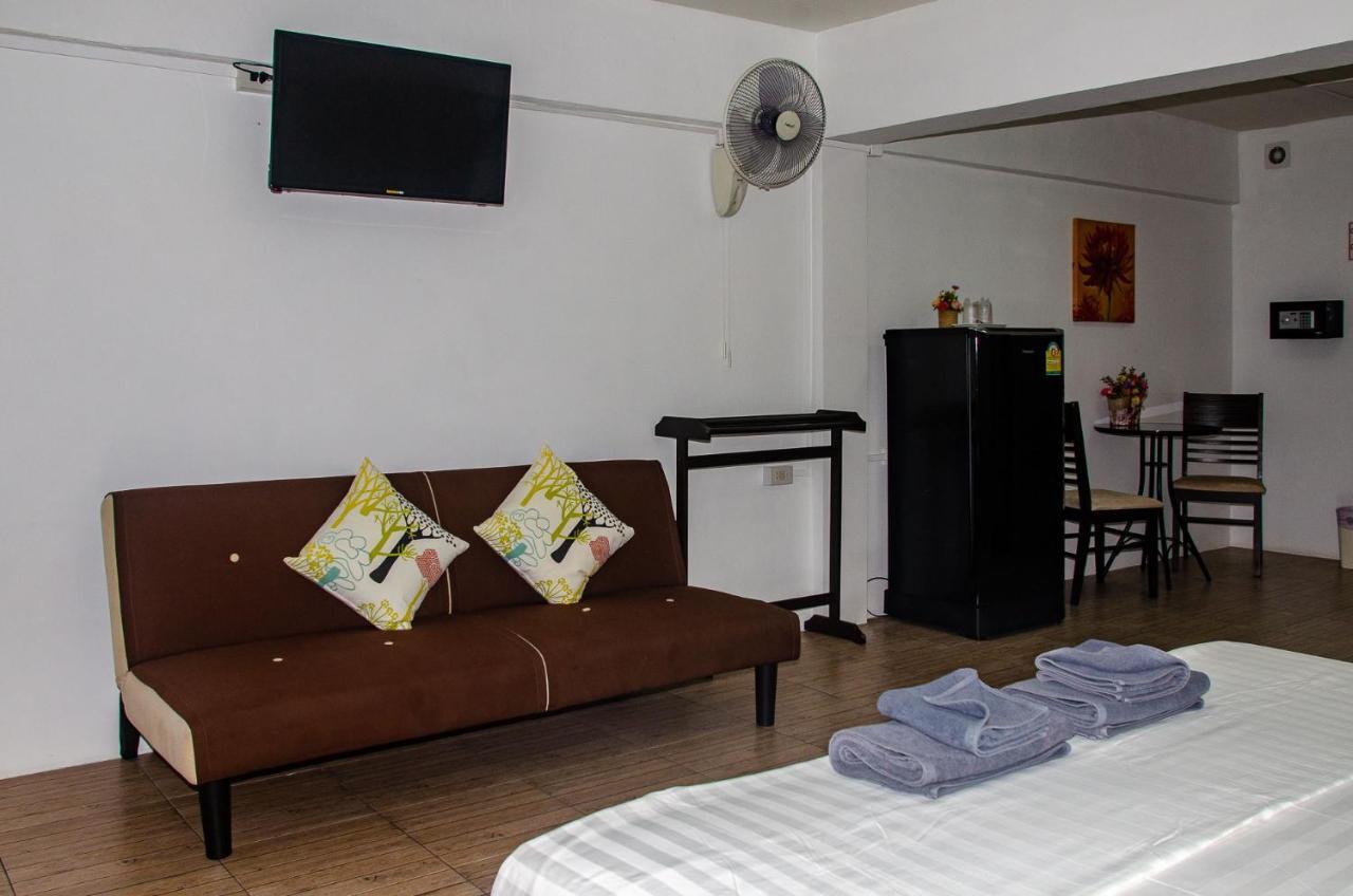 Allstar Guesthouse Карон Экстерьер фото