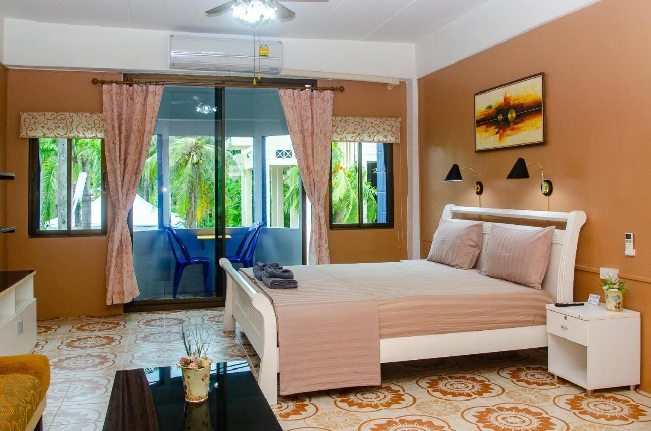 Allstar Guesthouse Карон Экстерьер фото